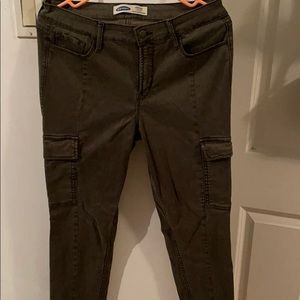 Old navy supper skinny high rise cargo pants